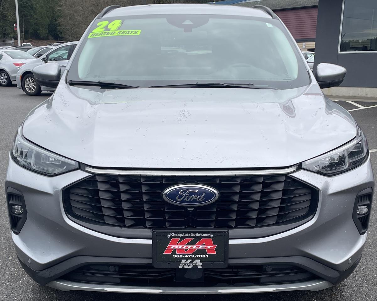 2024 Ford Escape Platinum Sport Utility 4D