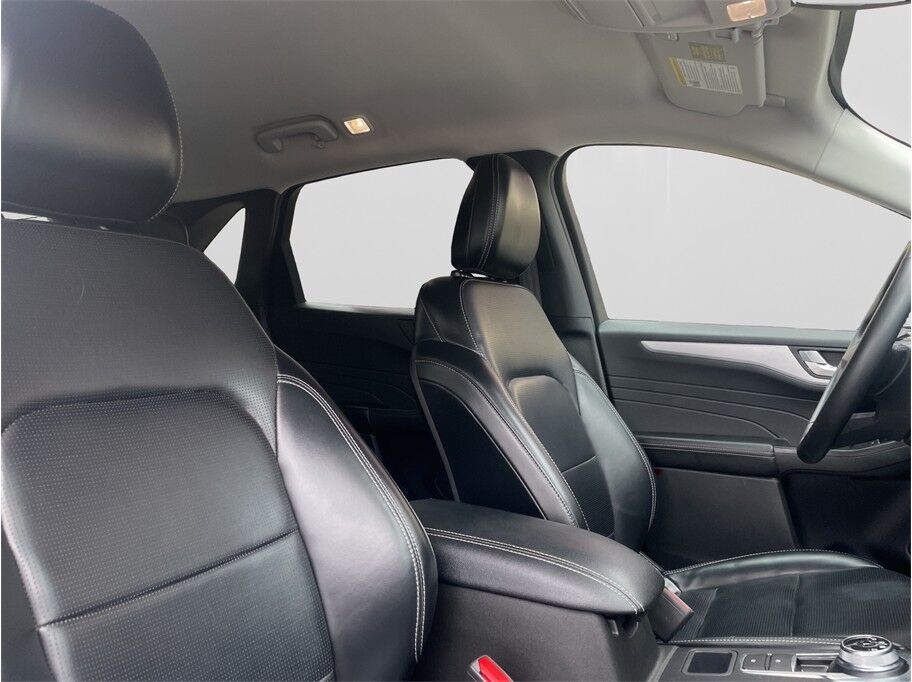 2024 Ford Escape Platinum Sport Utility 4D Port Orchard WA
