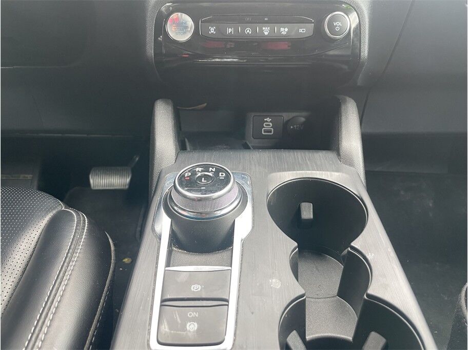 2024 Ford Escape Platinum Sport Utility 4D Port Orchard WA