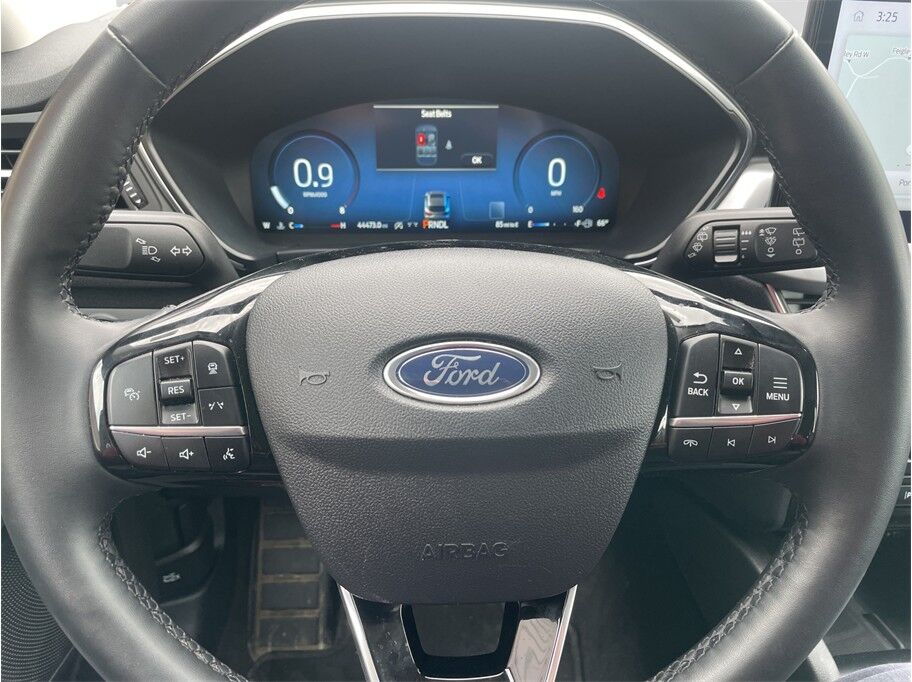 2024 Ford Escape Platinum Sport Utility 4D Port Orchard WA