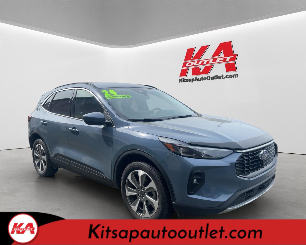 2024 Ford Escape Platinum Sport Utility 4D