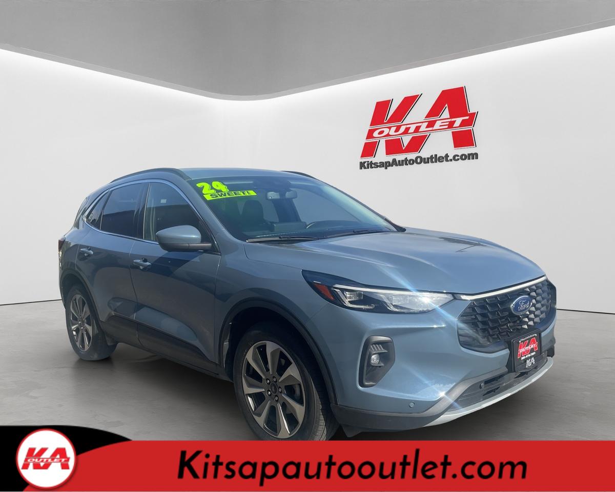 2024 Ford Escape Platinum Sport Utility 4D