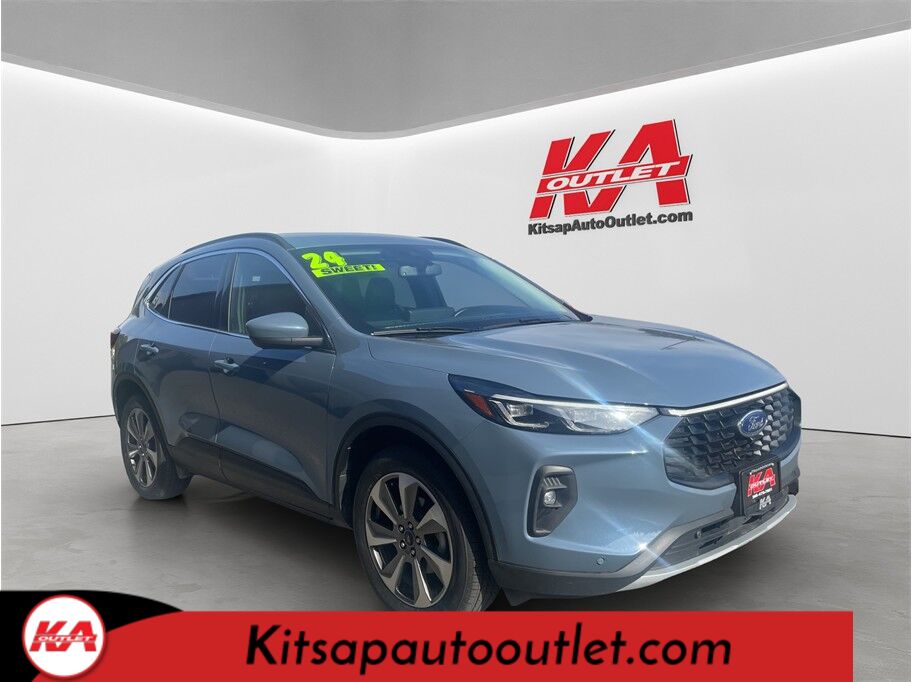 2024 Ford Escape Platinum Sport Utility 4D
