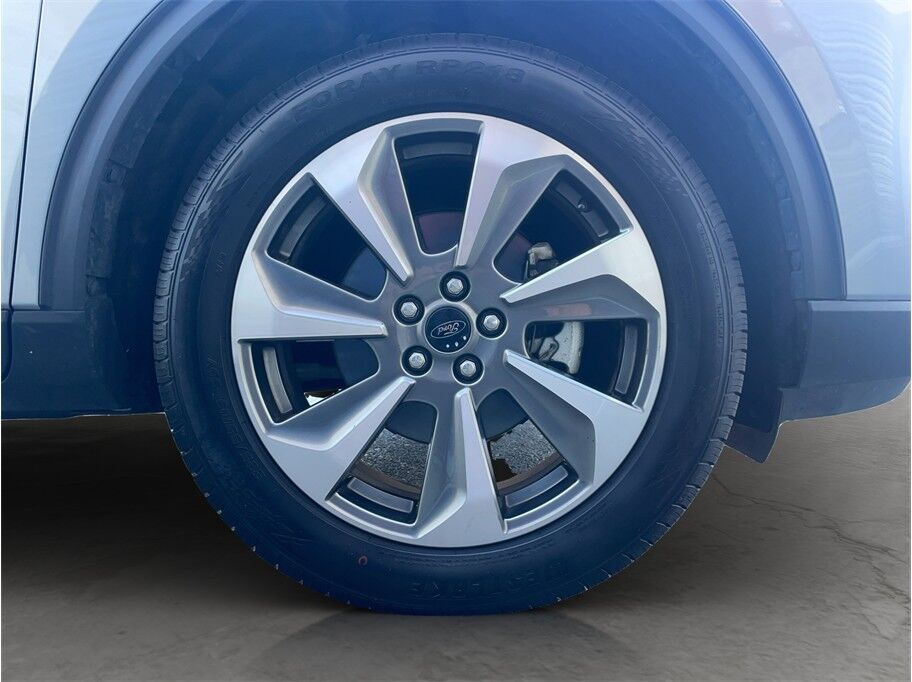 2024 Ford Escape Platinum Sport Utility 4D Port Orchard WA