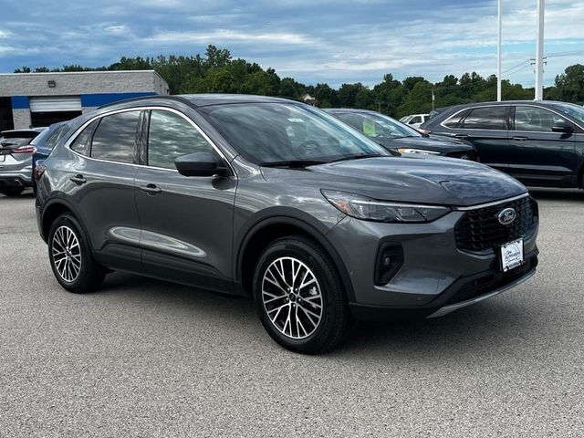 2024 Ford Escape Plug-In Hybrid Base