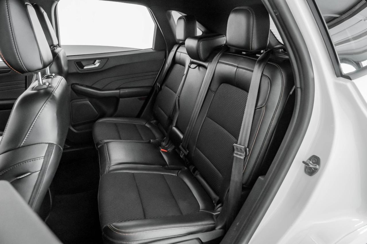 2024 Ford Escape ST-LINE BLIND SPOT ASSIST NAVIGATION REAR CAMERA KEYLESS START POWER DRIVER SEAT Carrollton TX