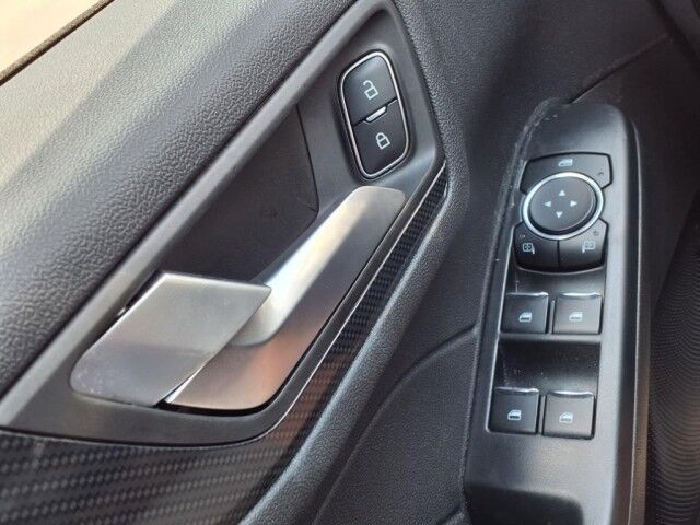 2024 Ford Escape ST-Line  TX