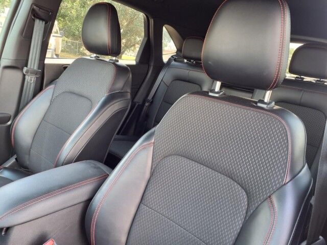 2024 Ford Escape ST-Line  TX
