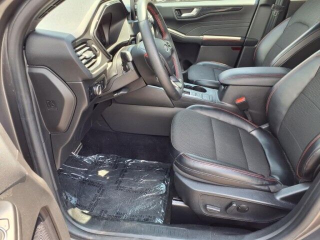 2024 Ford Escape ST-Line  TX