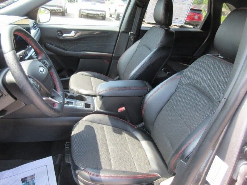 2024 Ford Escape ST-Line AWD Saint George SC