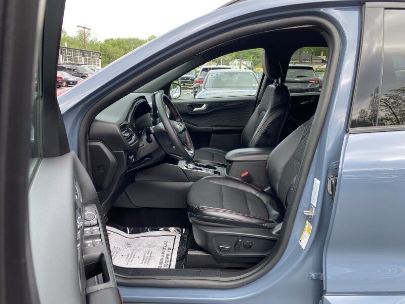 2024 Ford Escape ST-Line Bristol  PA