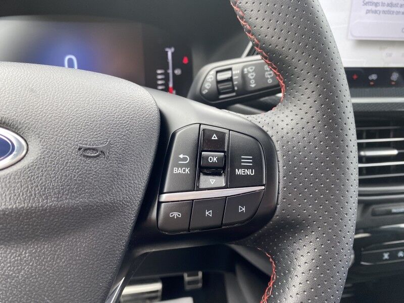 2024 Ford Escape ST-Line Bristol  PA