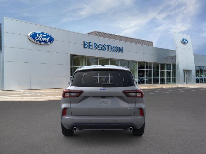 2024 Ford Escape ST-Line Elite Green Bay WI
