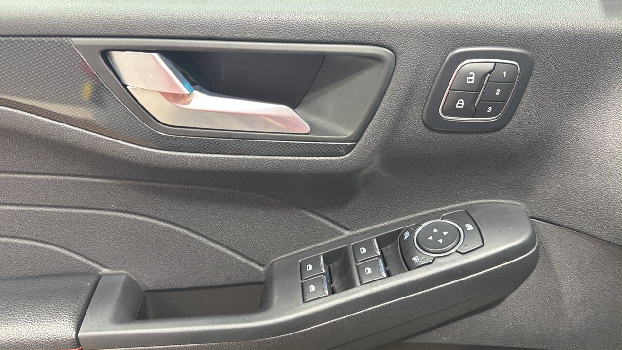 2024 Ford Escape ST-Line Elite Sherwood Park AB