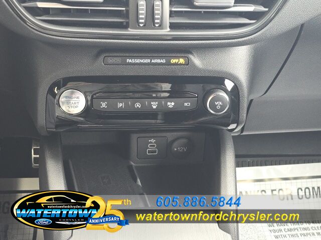 2024 Ford Escape ST-Line Elite Watertown SD