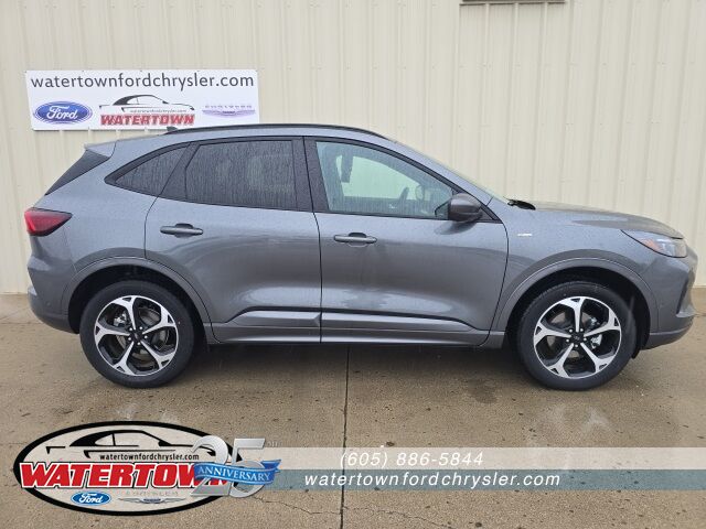 2024 Ford Escape ST-Line Elite