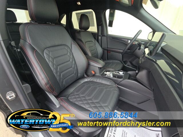 2024 Ford Escape ST-Line Elite Watertown SD