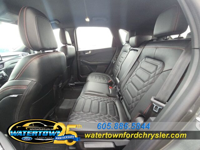 2024 Ford Escape ST-Line Elite Watertown SD