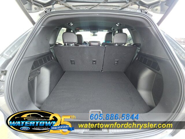 2024 Ford Escape ST-Line Elite Watertown SD