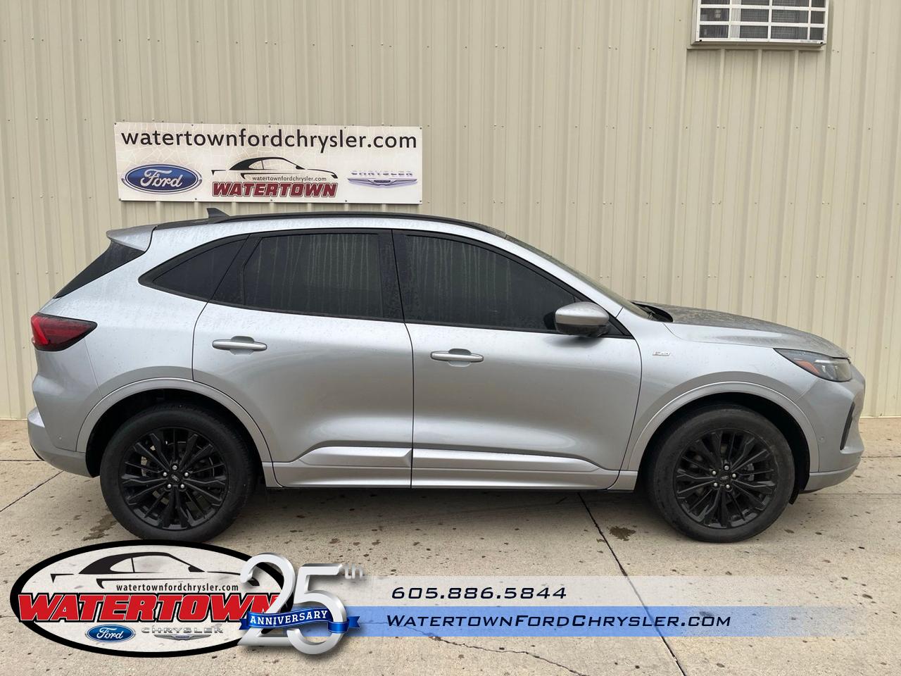 2024 Ford Escape ST-Line Elite