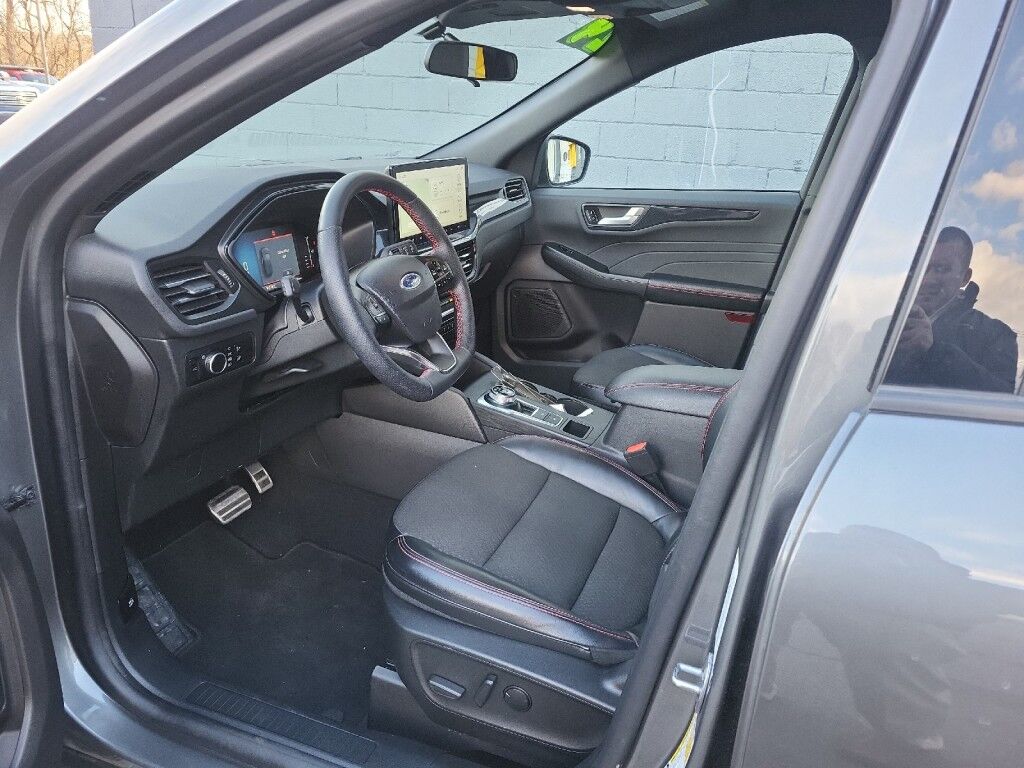 2024 Ford Escape ST-Line Owego NY