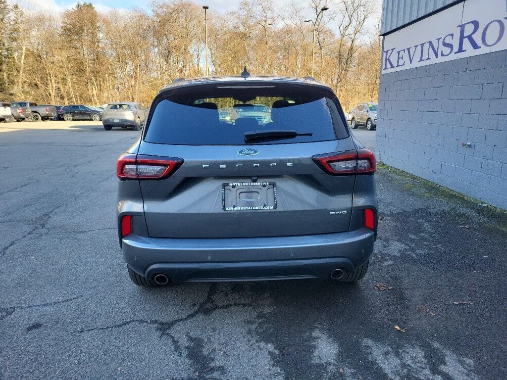 2024 Ford Escape ST-Line Owego NY