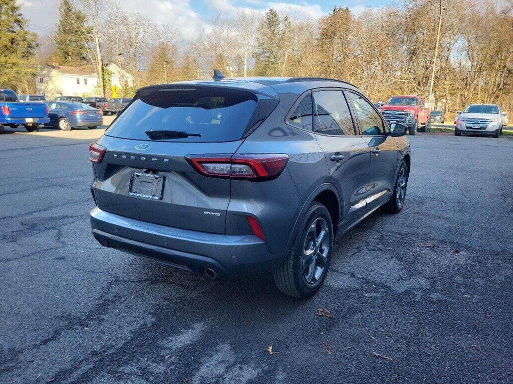 2024 Ford Escape ST-Line Owego NY