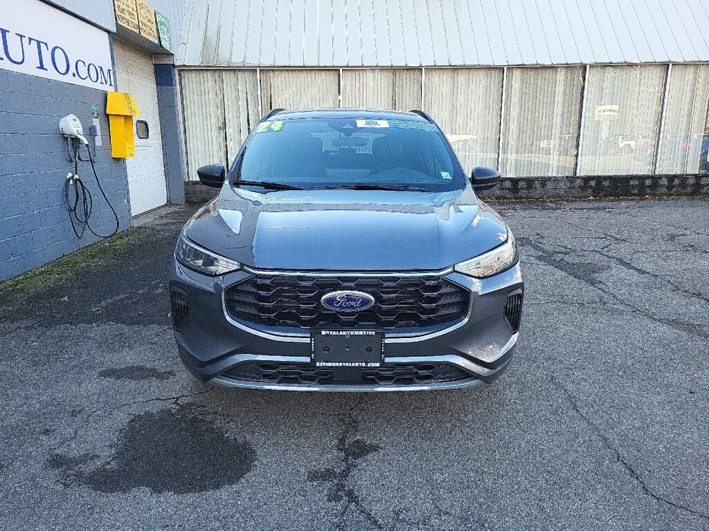 2024 Ford Escape ST-Line Owego NY
