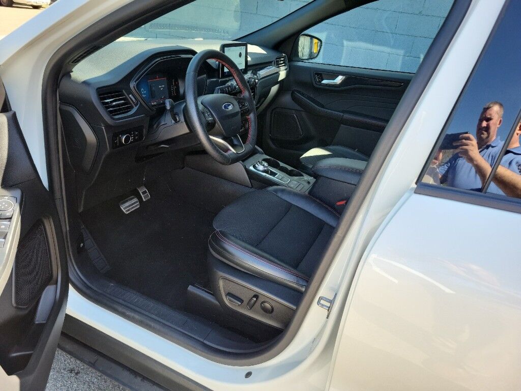 2024 Ford Escape ST-Line Owego NY