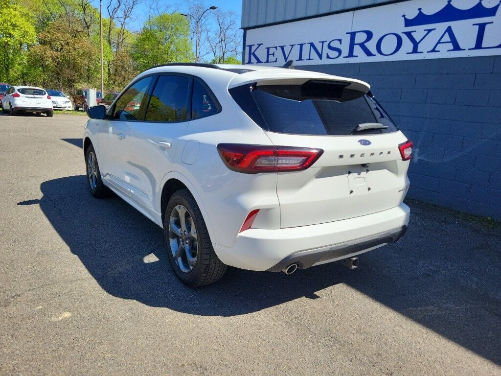 2024 Ford Escape ST-Line Owego NY
