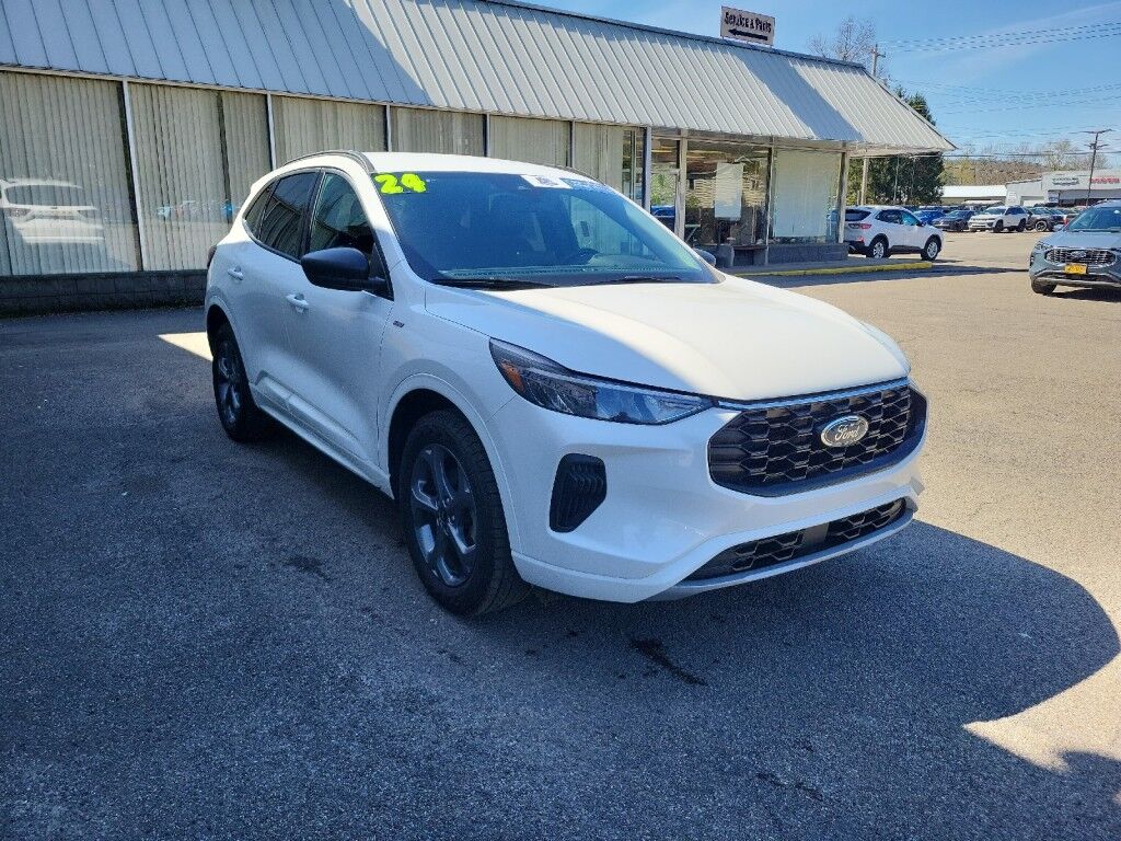 2024 Ford Escape ST-Line Owego NY