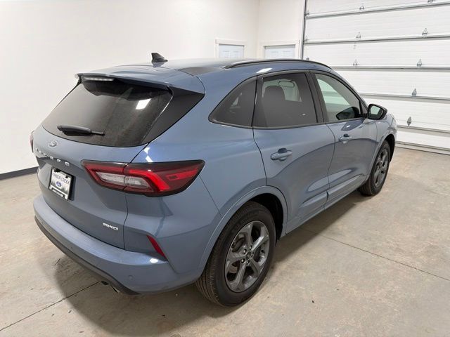 2024 Ford Escape ST-Line Pine River MN