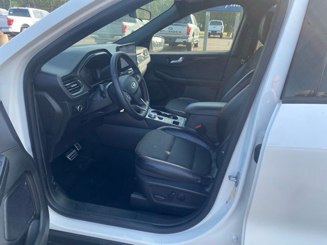 2024 Ford Escape ST-Line Pine River MN