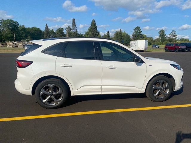 2024 Ford Escape ST-Line Pine River MN