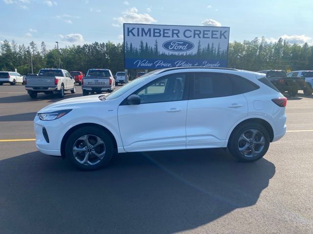 2024 Ford Escape ST-Line Pine River MN
