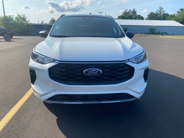 2024 Ford Escape ST-Line Pine River MN