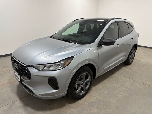 2024 Ford Escape ST-Line Pine River MN
