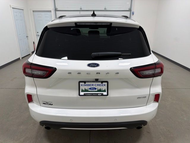 2024 Ford Escape ST-Line Pine River MN