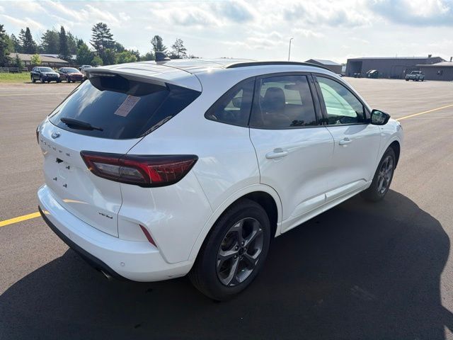 2024 Ford Escape ST-Line Pine River MN