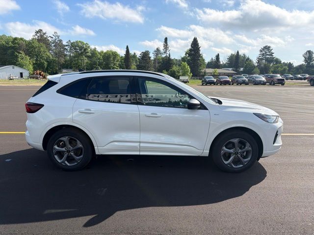 2024 Ford Escape ST-Line Pine River MN