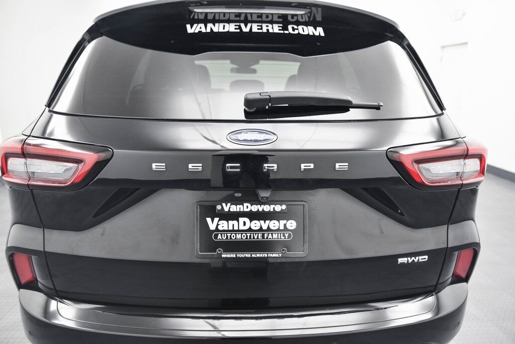 2024 Ford Escape ST-Line Select AKRON OH