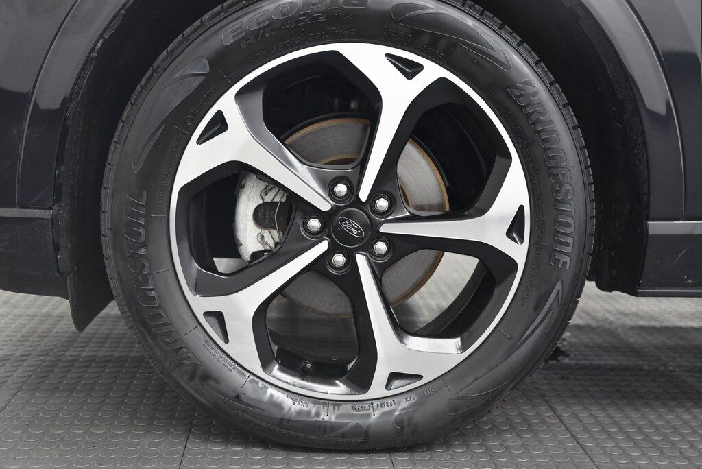 2024 Ford Escape ST-Line Select AKRON OH