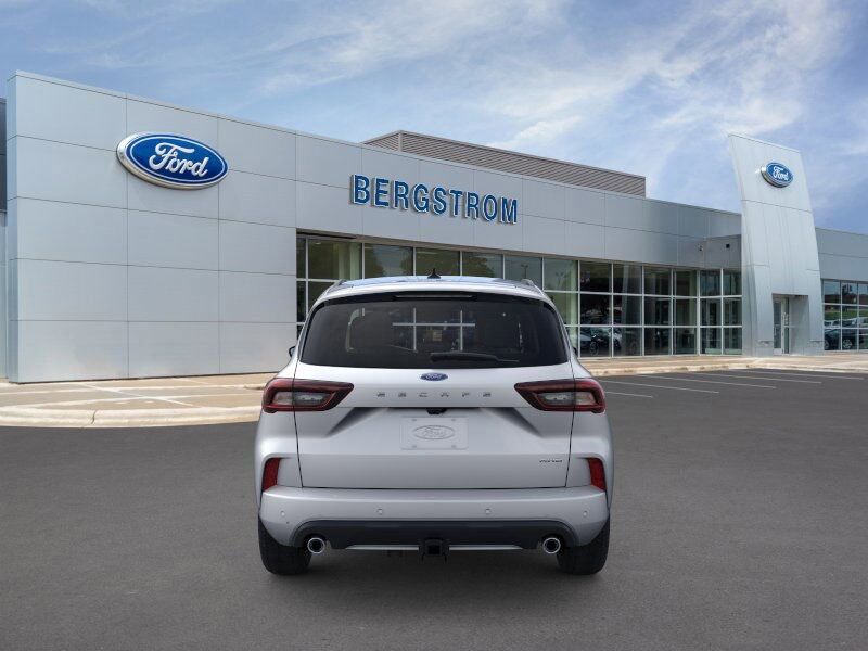 2024 Ford Escape ST-Line Select Green Bay WI