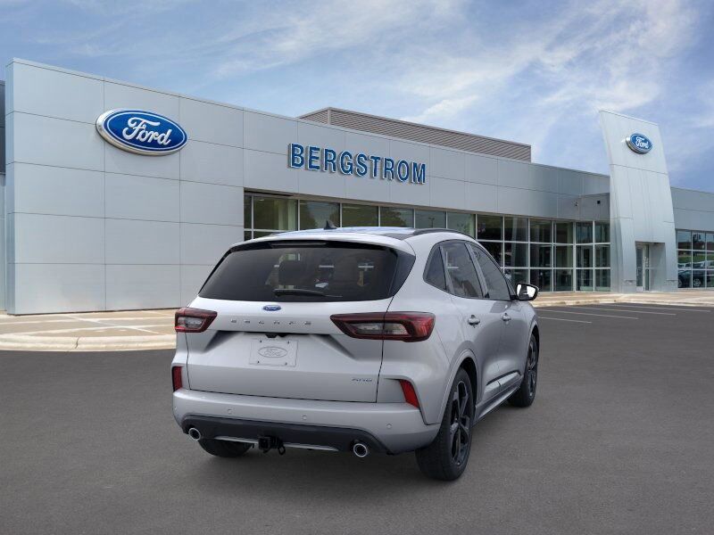2024 Ford Escape ST-Line Select Green Bay WI