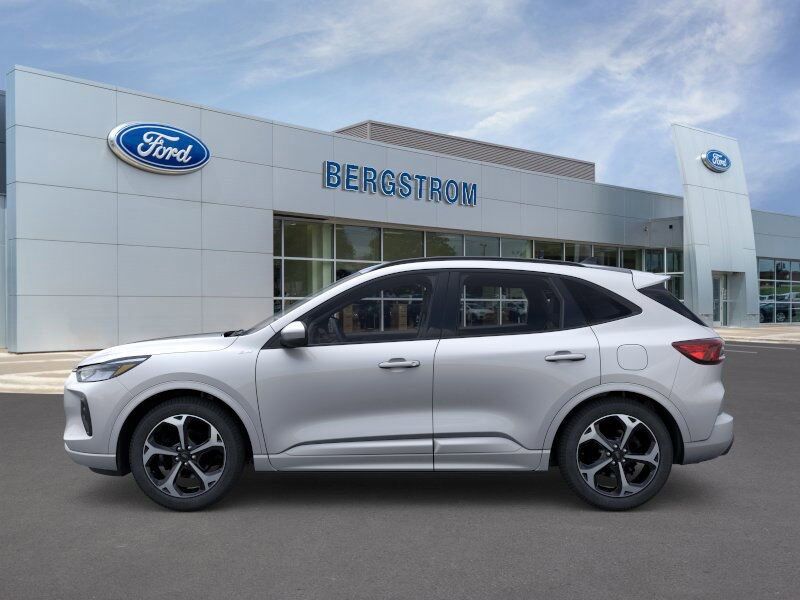 2024 Ford Escape ST-Line Select Green Bay WI
