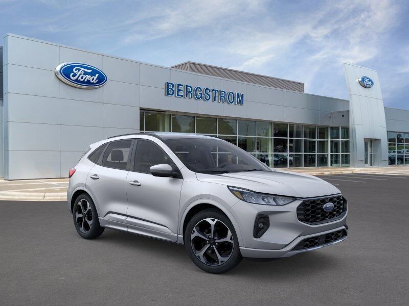 2024 Ford Escape ST-Line Select Green Bay WI