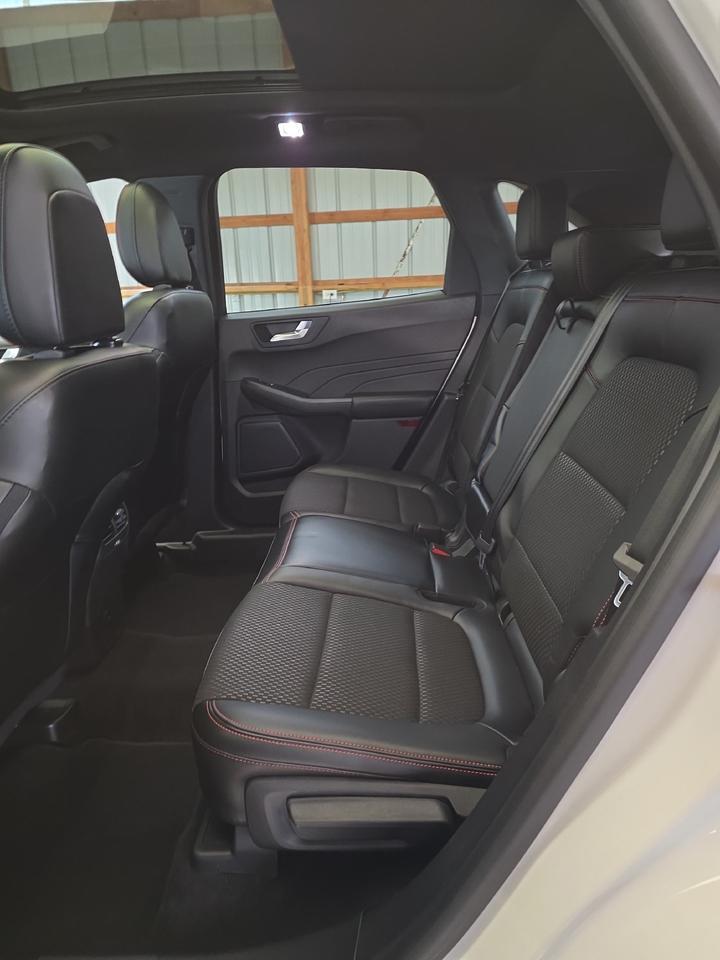 2024 Ford Escape ST-Line Select Sand Lake NY