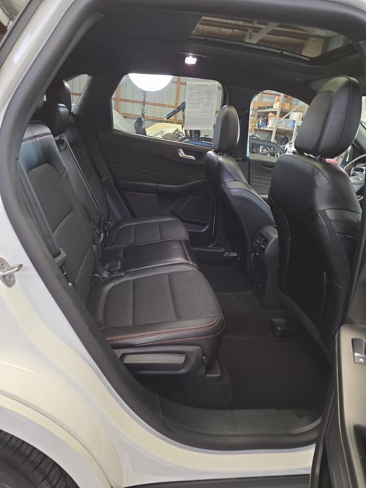 2024 Ford Escape ST-Line Select Sand Lake NY