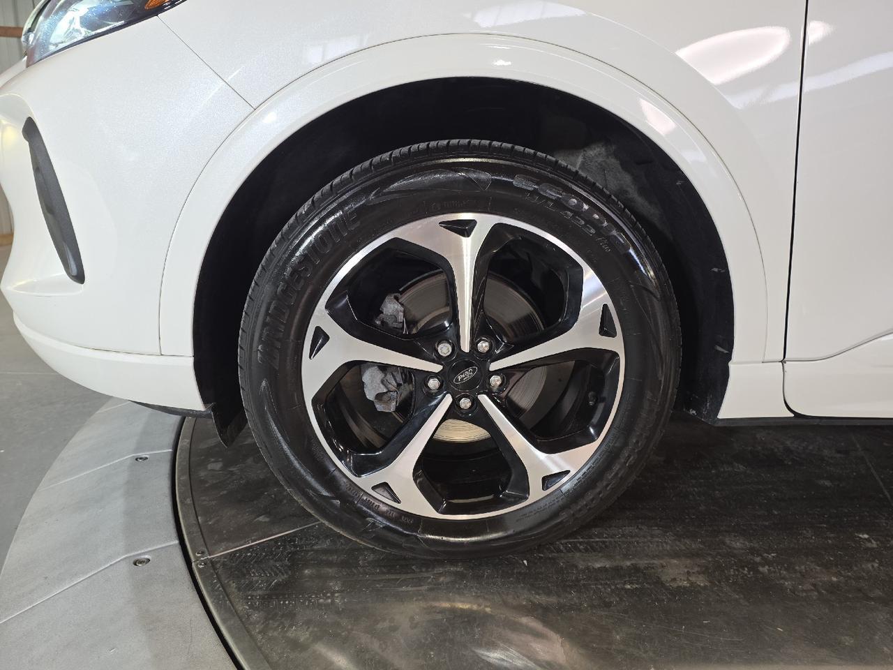 2024 Ford Escape ST-Line Select Sand Lake NY