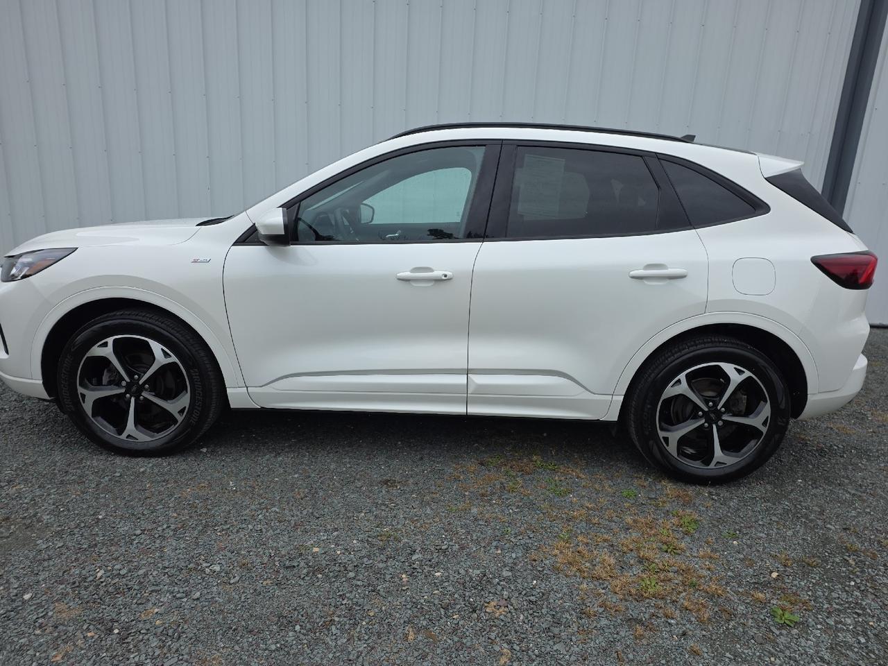 2024 Ford Escape ST-Line Select Sand Lake NY